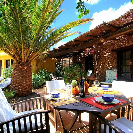 Ferienhaus Niro - Sauna, Beheizter Pool, Billiard Tisch, Tischtennis Tías