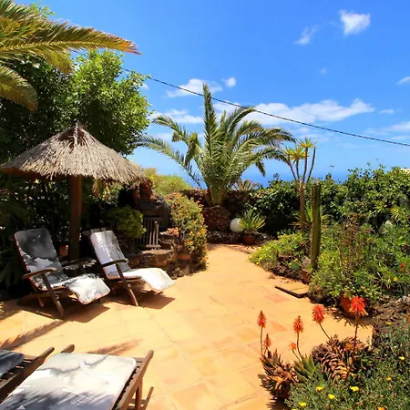 Ferienhaus Niro - Sauna, Beheizter Pool, Billiard Tisch, Tischtennis