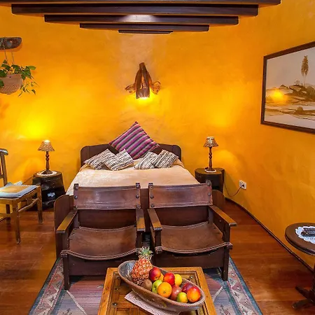 Niro - Sauna, Beheizter Pool, Billiard Tisch, Tischtennis *