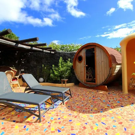 Niro - Sauna, Beheizter Pool, Billiard Tisch, Tischtennis Ferienhaus